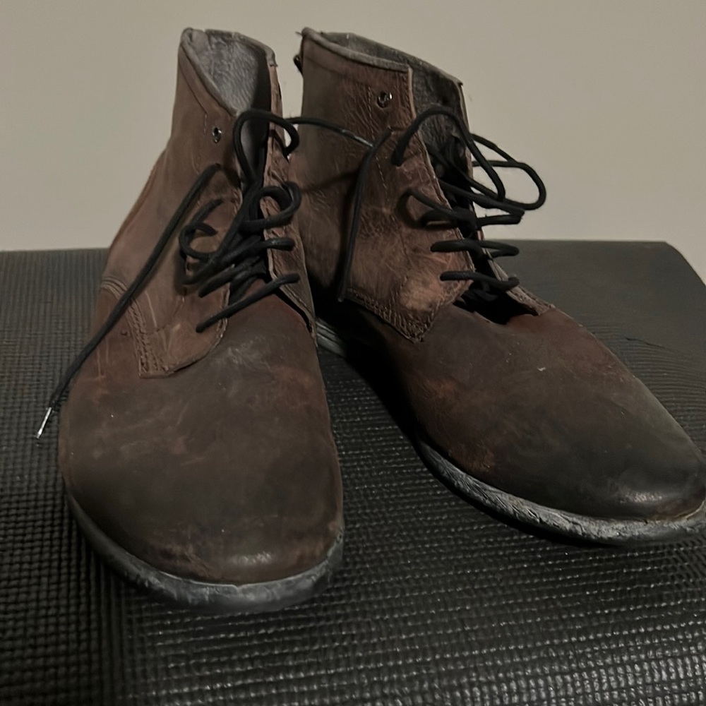 Mens Diesel boots vintage.